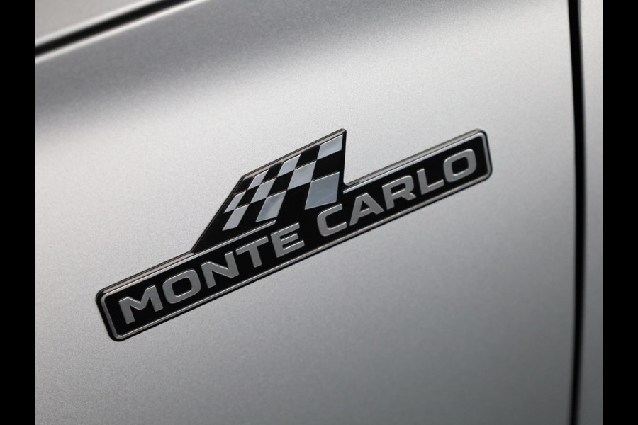 Škoda Kamiq Monte Carlo 1.0 TSI 115 pk 7 versn. DSG | Navigatie Pakket | Travel Assist Plus | Wegklapbare trekhaak | Winter Pakket | Charging | 18 inch lichtmetalen velgen