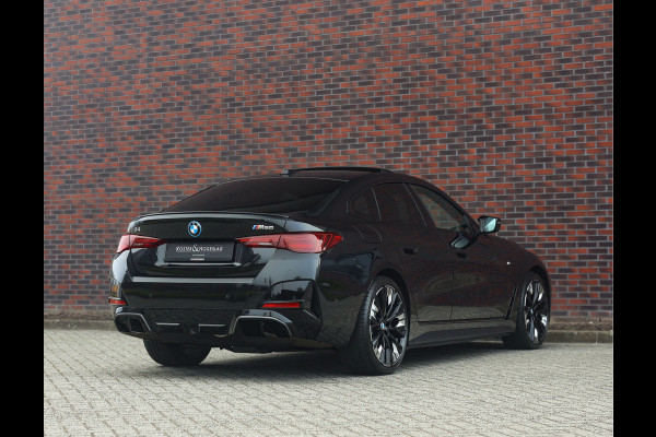 BMW i4 M50 84 kWh | Pano - Trekhaak - Harman Kardon