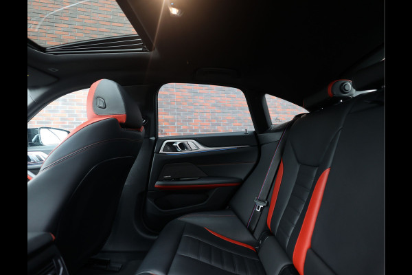 BMW i4 M50 84 kWh | Pano - Trekhaak - Harman Kardon