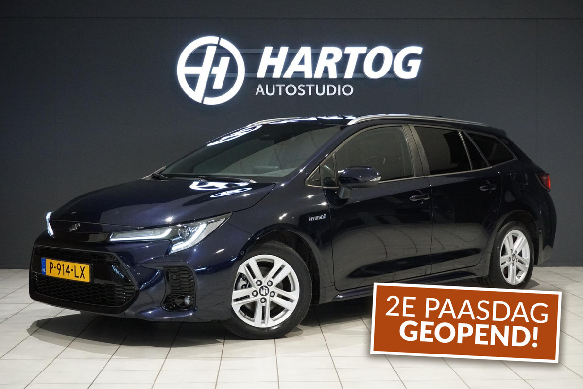 Toyota Corolla 1.8 Hybrid Style + DODEHOEK / STUURVERWARMING / VOORRUITVERWARMING