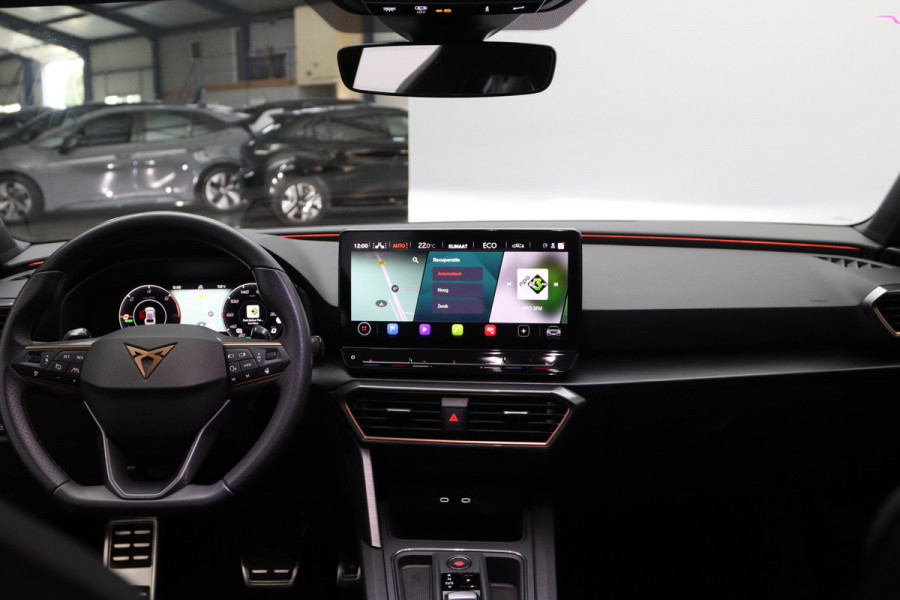 CUPRA Leon 1.4 e-Hybrid 245 PK VZ Adrenaline PHEV, Groot-Navigatie, Stoleverwarming, Camera, Adap. Cruise Control