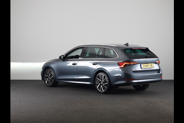 Škoda Octavia Combi 1.4 TSI iV PHEV Business Edition Plus 204pk | Navigatie | Head up Display | ELektrisch verstelbare stoelen met geheugen | Parkeercamera