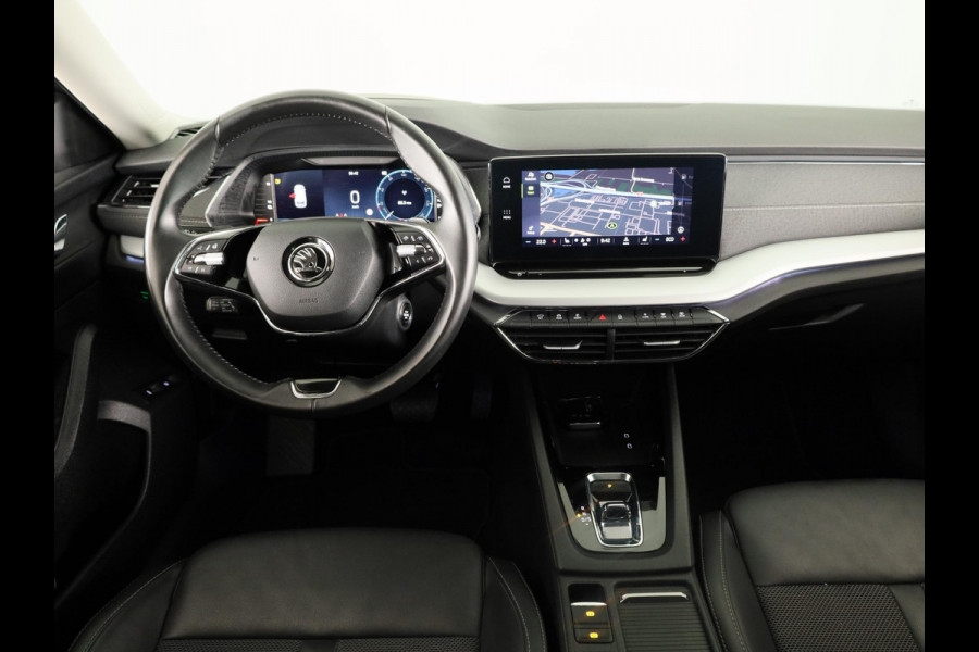 Škoda Octavia Combi 1.4 TSI iV PHEV Business Edition Plus 204pk | Navigatie | Head up Display | ELektrisch verstelbare stoelen met geheugen | Parkeercamera