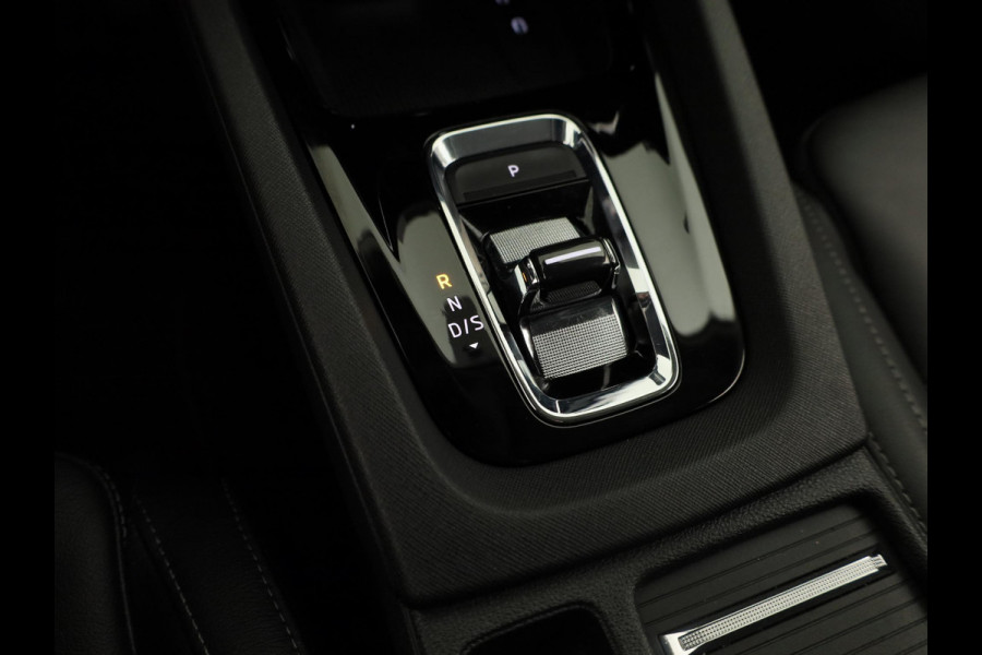 Škoda Octavia Combi 1.4 TSI iV PHEV Business Edition Plus 204pk | Navigatie | Head up Display | ELektrisch verstelbare stoelen met geheugen | Parkeercamera