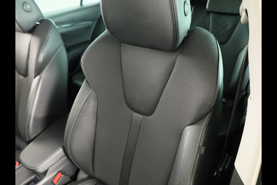 Škoda Octavia Combi 1.4 TSI iV PHEV Business Edition Plus 204pk | Navigatie | Head up Display | ELektrisch verstelbare stoelen met geheugen | Parkeercamera