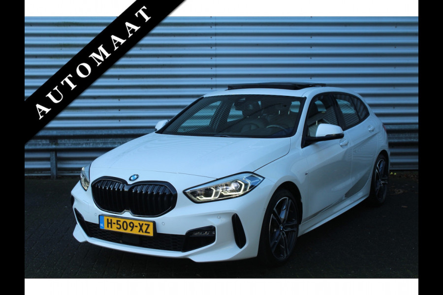 BMW 1-serie 118i 141pk High Executive Edition AUTOMAAT Panoramadak NL-Auto NAP