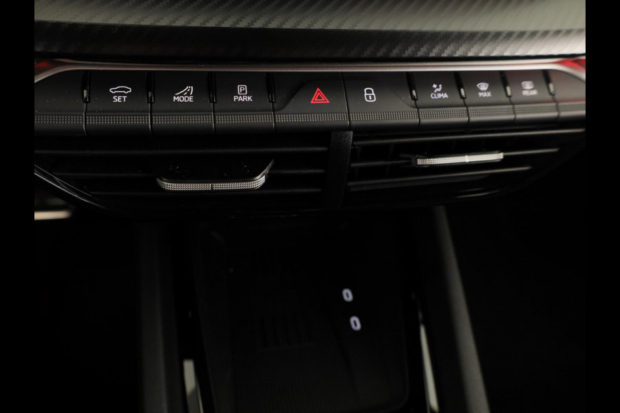 Škoda Octavia Combi Sportline Tour m-HEV 1.5 TSI 150 pk 7 versn. DSG | Schuif/kanteldak | Travel assist | Trekhaak wegklapbaar