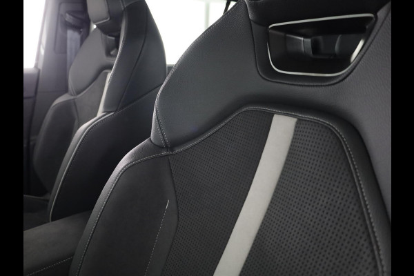 Škoda Kodiaq Sportline Business PHEV 1.5 TSI 204 pk | Trekhaak | Blind Spot | Adaptive Cruise | Stoelverwarming | Camera | Light & View