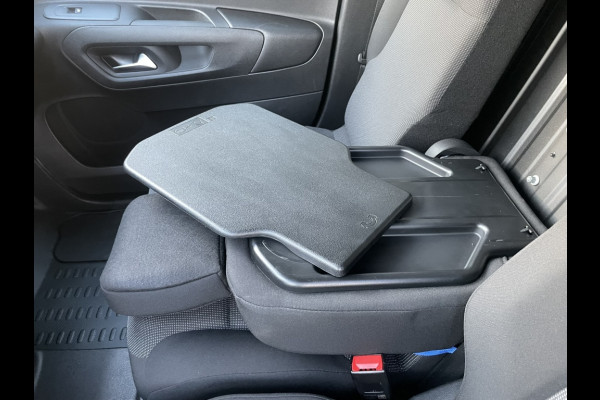 Fiat E-Doblò 50 kWh 3-zits | CarPlay | cruise