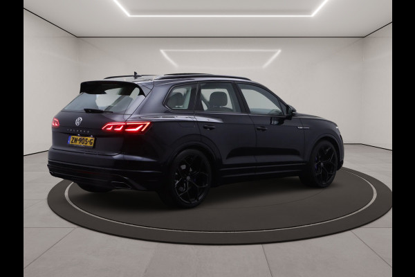 Volkswagen Touareg 3.0 TDI 286 PK Atmosphere R-Line, Luchtvering, Trekhaak, Panoramadak, Adap. Cruise Control