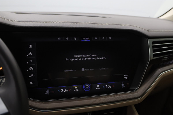 Volkswagen Touareg 3.0 TDI 286 PK Atmosphere R-Line, Luchtvering, Trekhaak, Panoramadak, Adap. Cruise Control