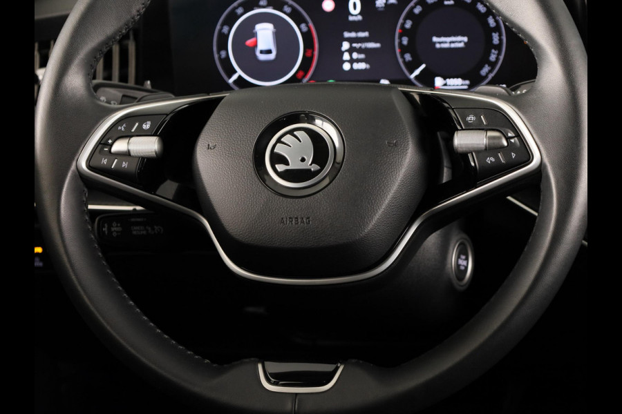 Škoda Superb Combi Business Edition 1.5 MHEV 150pk DSG-7 | Navigatie | Parkeercamera | Verwarmbare voorstoelen en achterbank | 18 inch Lichtmetalen velgen | Verlengde garantie