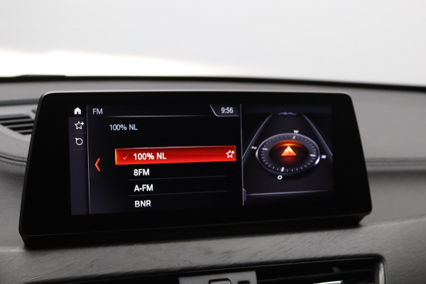 BMW X1 xDrive25e 220 PK High Executive M-Sport PHEV, Leder, Panoramadak, Head-Up, Camera, Keyless