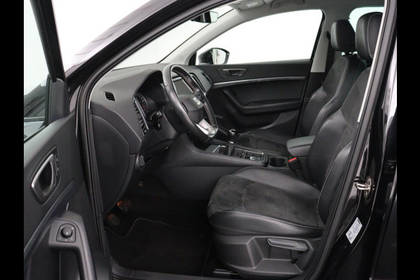 Seat Ateca 1.5 TSI Style Intense | Trekhaak | Leder/Alcantara | Carplay | Camera | Park Assist | Full LED | Navigatie | Climate control | Cruise control | Bluetooth