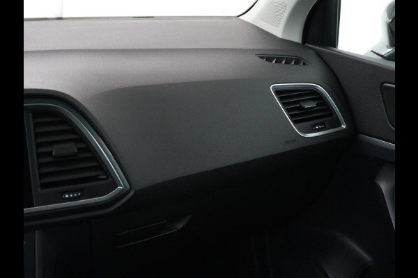 Seat Ateca 1.5 TSI Style Intense | Trekhaak | Leder/Alcantara | Carplay | Camera | Park Assist | Full LED | Navigatie | Climate control | Cruise control | Bluetooth