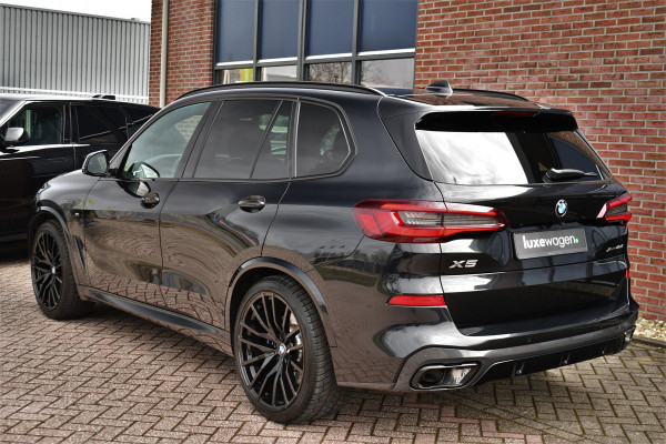 BMW X5 xDrive40d M-Sport 7pers Pano Luchtv ACC Trekh H/K HUD 22inch 4WS Comf-seat