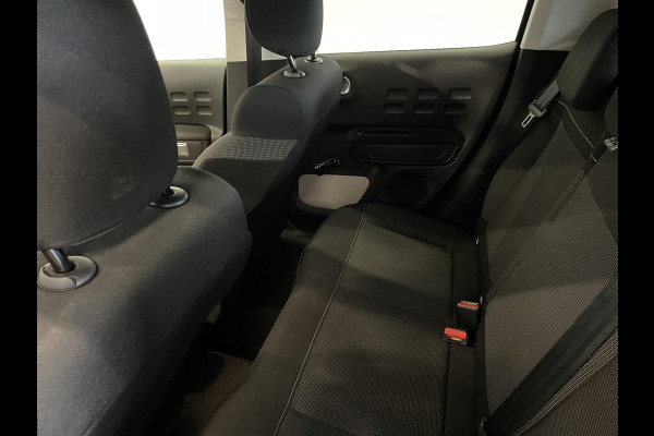 Citroën C3 1.2 PureTech Max Automaat  Airco Navigatie d.m.v.Apple carplay / Android Auto Parksensoren Lichtmetalen Velgen