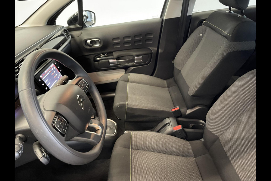 Citroën C3 1.2 PureTech Max Automaat  Airco Navigatie d.m.v.Apple carplay / Android Auto Parksensoren Lichtmetalen Velgen