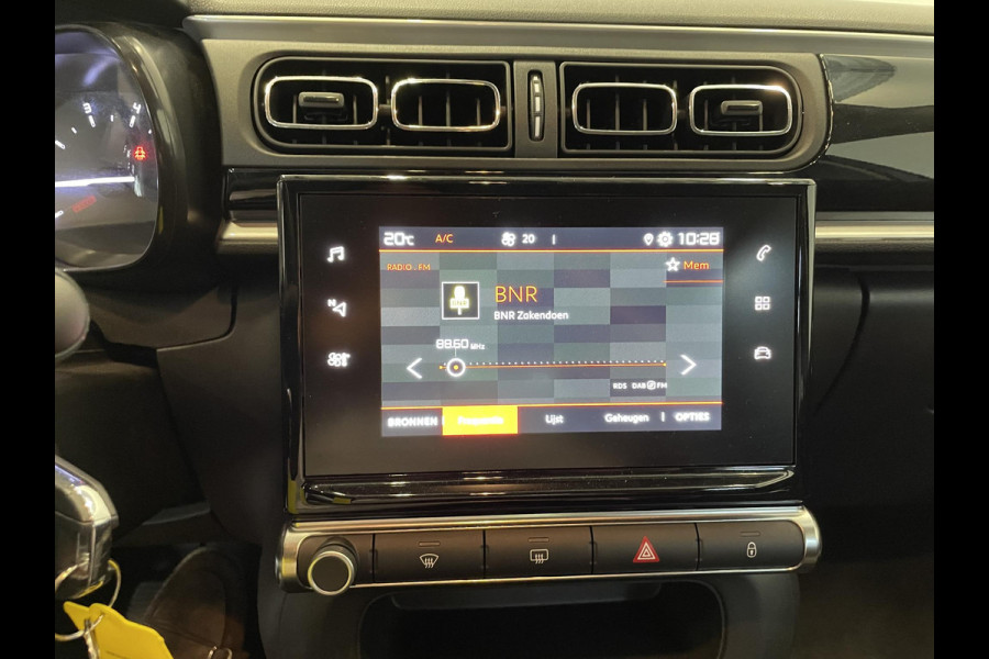 Citroën C3 1.2 PureTech Max Automaat  Airco Navigatie d.m.v.Apple carplay / Android Auto Parksensoren Lichtmetalen Velgen