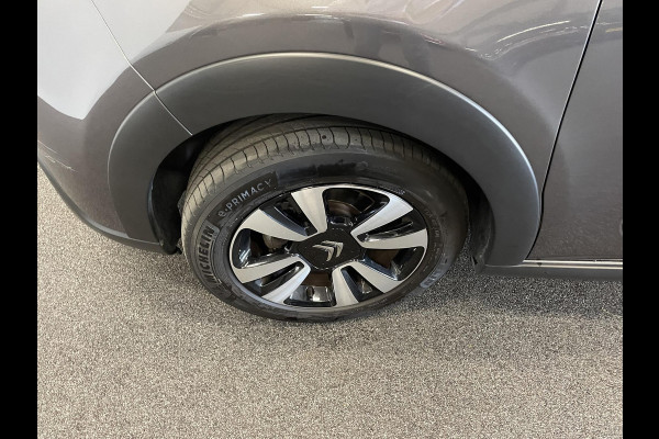 Citroën C3 1.2 PureTech Max Automaat  Airco Navigatie d.m.v.Apple carplay / Android Auto Parksensoren Lichtmetalen Velgen