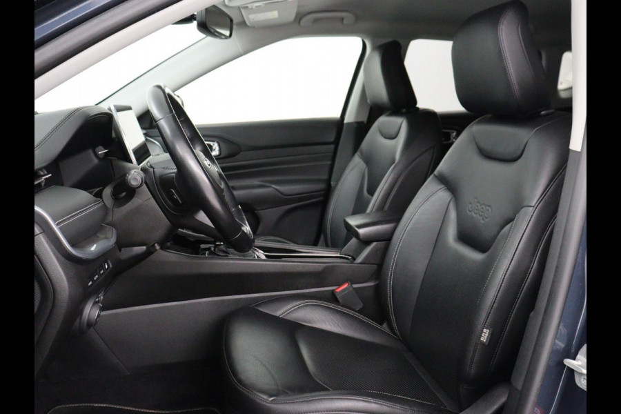 Jeep Compass 4xe 240 Plug-in Hybrid Electric S | Leder | Stoelverwarming | 360 Camera | Adaptive cruise | Alpine Sound | Stuurverwarming | Side Assist | Navigatie | Digital Cockpit | PHEV | Plug In