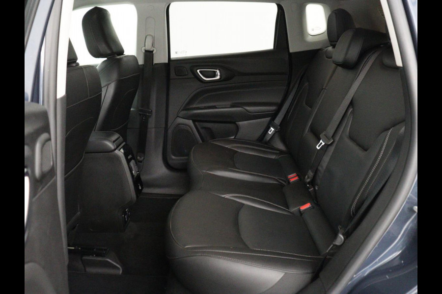 Jeep Compass 4xe 240 Plug-in Hybrid Electric S | Leder | Stoelverwarming | 360 Camera | Adaptive cruise | Alpine Sound | Stuurverwarming | Side Assist | Navigatie | Digital Cockpit | PHEV | Plug In