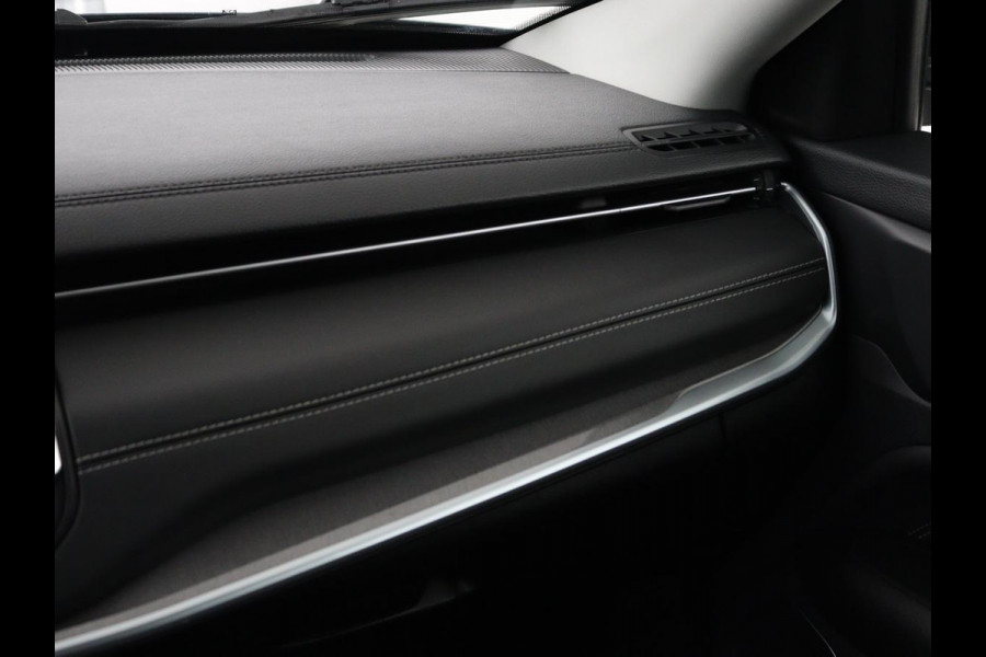 Jeep Compass 4xe 240 Plug-in Hybrid Electric S | Leder | Stoelverwarming | 360 Camera | Adaptive cruise | Alpine Sound | Stuurverwarming | Side Assist | Navigatie | Digital Cockpit | PHEV | Plug In