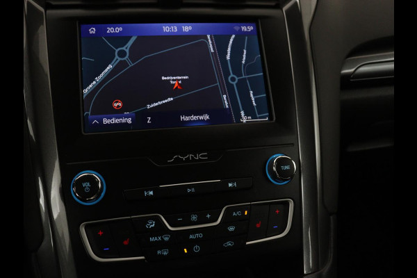 Ford Mondeo 2.0 IVCT HEV Titanium | Stoelverwarming | Carplay | Keyless | Navigatie | Climate control | Parkeerhulp | Cruise control | Bluetooth | DAB | Verwarmde voorruit