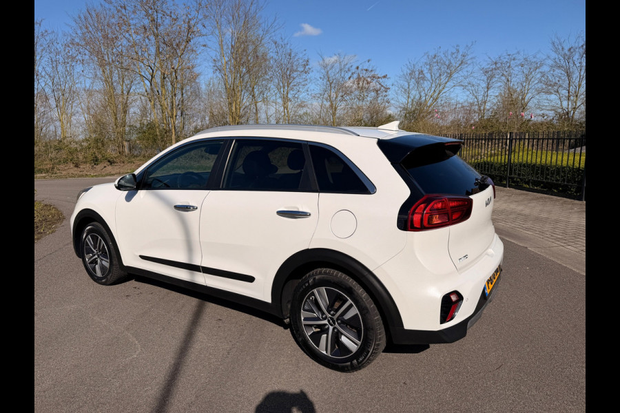 Kia Niro 1.6 GDi Hybrid ExecutiveLine Pano-Schuifdak Leer Navi Camera Led-Xenon