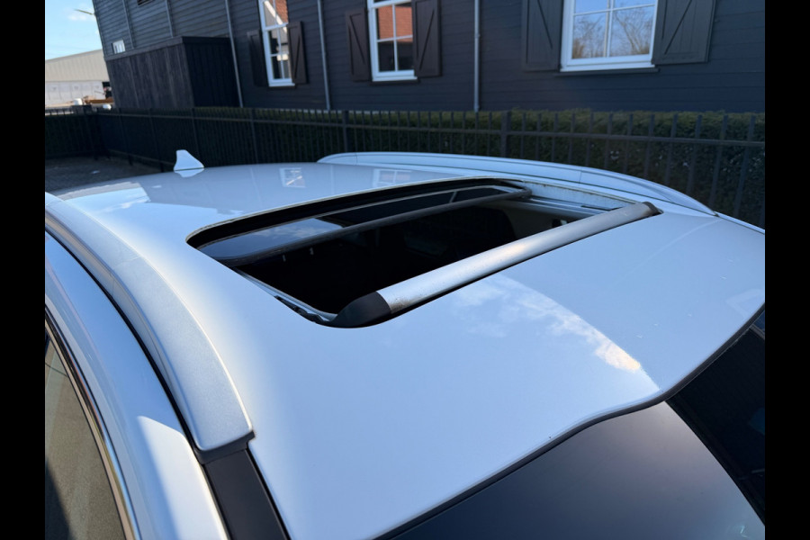 Kia Niro 1.6 GDi Hybrid ExecutiveLine Pano-Schuifdak Leer Navi Camera Led-Xenon