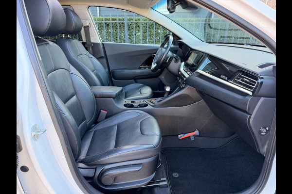 Kia Niro 1.6 GDi Hybrid ExecutiveLine Pano-Schuifdak Leer Navi Camera Led-Xenon