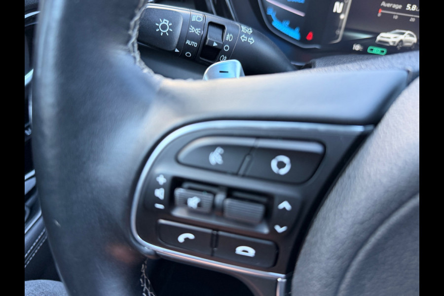 Kia Niro 1.6 GDi Hybrid ExecutiveLine Pano-Schuifdak Leer Navi Camera Led-Xenon