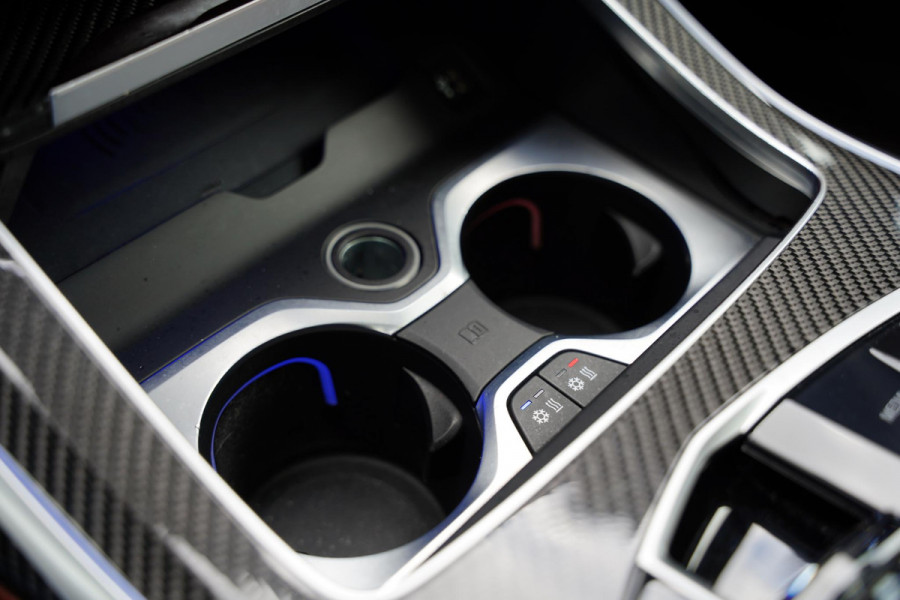 BMW X7 M 60 I X DRIVE 6 P / Individual / Sky Lounge / BTW