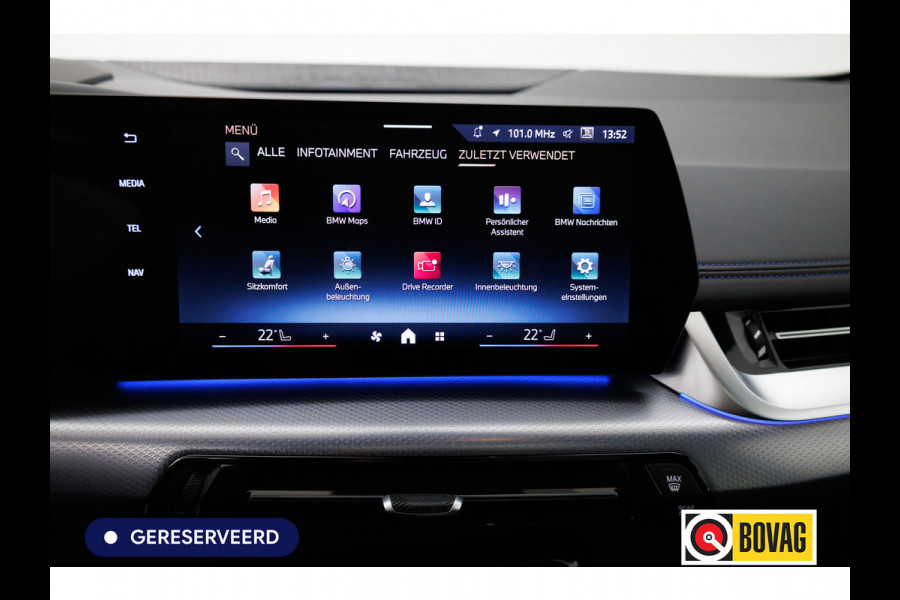 BMW 2 Serie Active Tourer 218i M-Sport automaat | 19 inch Individual Panoramadak | Harman Kardon | HUD Adaptive cruise, 360 Camera, PDC V+A,  El.verstelbare stoel met geheugen, Elektrische achterklep, Keyless