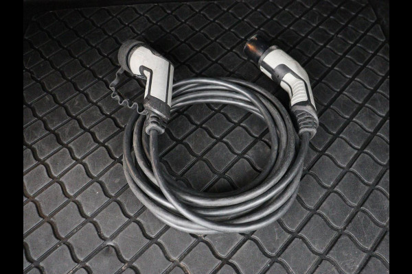 Citroën C5 Aircross 1.6 Plug-in Hybrid 225 Business Plus | Panoramadak | Stoelverwarming | Trekhaak | Adaptive cruise | Camera | Carplay | Half leder | Keyless | Full LED | Climate control | PHEV