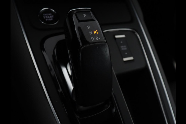 Citroën C5 Aircross 1.6 Plug-in Hybrid 225 Business Plus | Panoramadak | Stoelverwarming | Trekhaak | Adaptive cruise | Camera | Carplay | Half leder | Keyless | Full LED | Climate control | PHEV