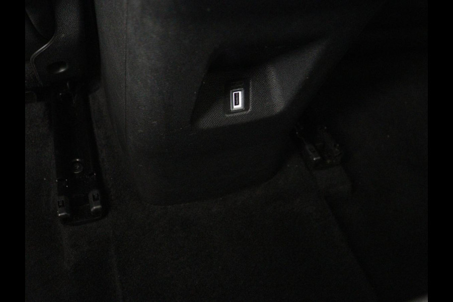 Citroën C5 Aircross 1.6 Plug-in Hybrid 225 Business Plus | Panoramadak | Stoelverwarming | Trekhaak | Adaptive cruise | Camera | Carplay | Half leder | Keyless | Full LED | Climate control | PHEV