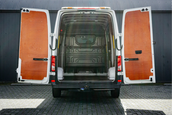 MAN TGE | 177 PK | 3-Zits | Cruise | Carplay | PDC | 3.0 T Trekgwicht