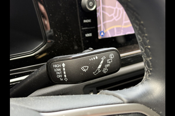 Volkswagen Taigo 1.0 TSI Life | Camera | Apple Carplay | Uitstraling | 18'' Inch