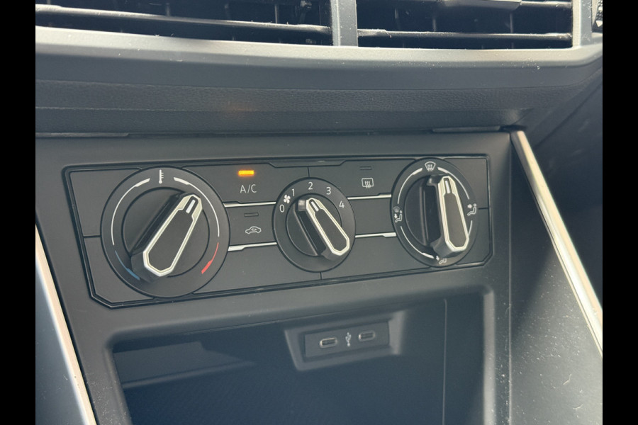 Volkswagen Taigo 1.0 TSI Life | Camera | Apple Carplay | Uitstraling | 18'' Inch