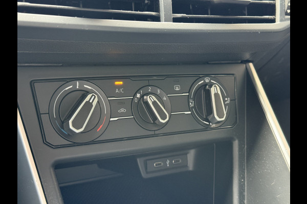 Volkswagen Taigo 1.0 TSI Life | Camera | Apple Carplay | Uitstraling | 18'' Inch