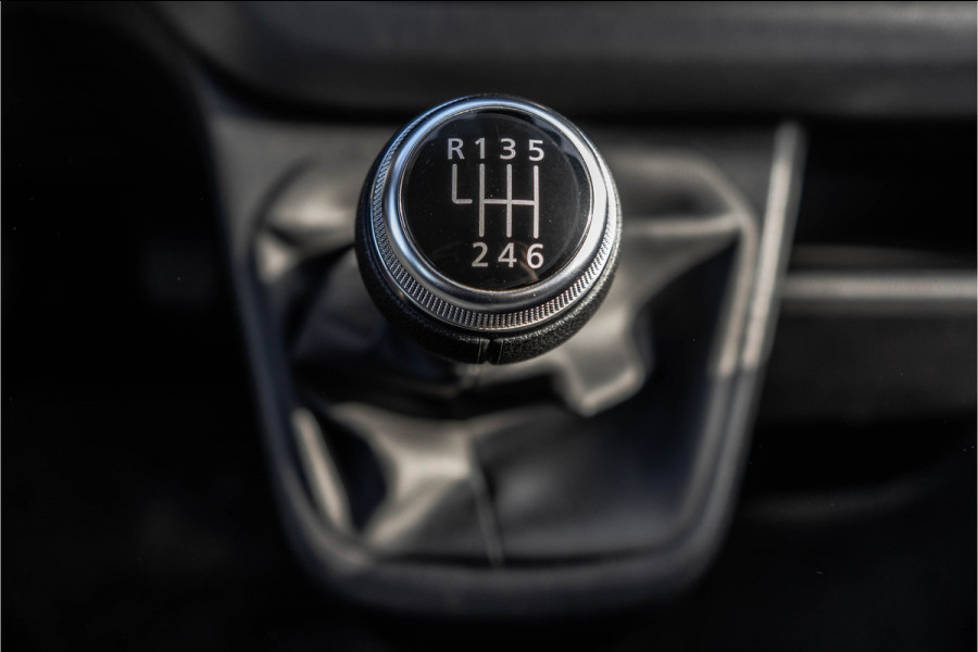 Renault Trafic **L2H1 | 150 PK | LED | 9-Zits | Cruise | Navi | Airco**