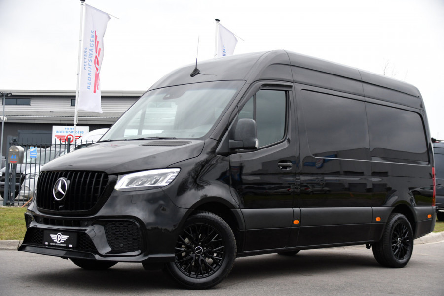 Mercedes-Benz Sprinter 319 V6 3.0 CDI L2H2 AMG Black Edition Camera, Cruise, Carplay, LED, 10,5'' Mbux, 3500kg Trekhaak, Uniek! 190pk, Automaat,