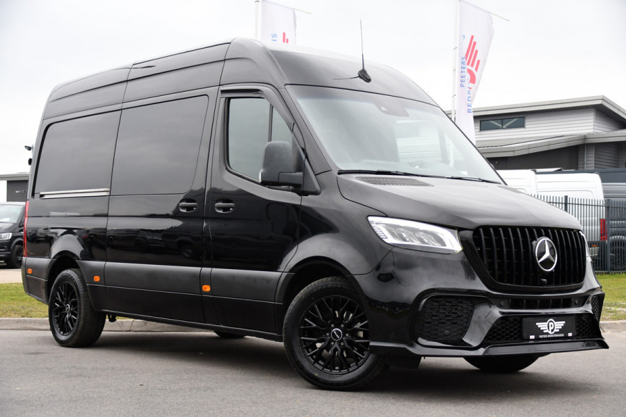 Mercedes-Benz Sprinter 319 V6 3.0 CDI L2H2 AMG Black Edition Camera, Cruise, Carplay, LED, 10,5'' Mbux, 3500kg Trekhaak, Uniek! 190pk, Automaat,