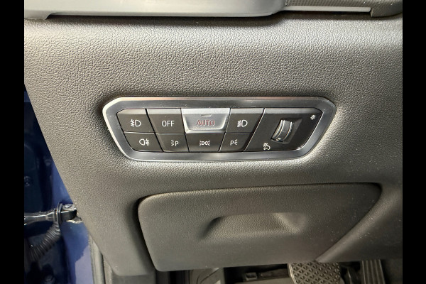 BMW X5 XDrive40i High Executive | H&K | Luchtvering | 21 inch | Multicontour stoelen | HUD | Luchtvering