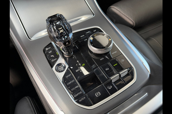 BMW X5 XDrive40i High Executive | H&K | Luchtvering | 21 inch | Multicontour stoelen | HUD | Luchtvering