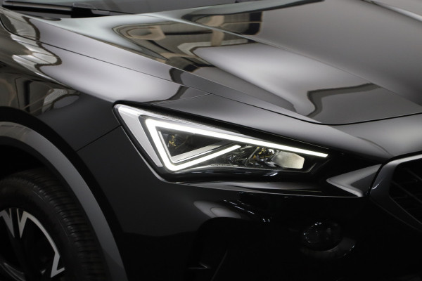 CUPRA Formentor 1.4 e-Hybrid 204 PK Adrenaline PHEV, Carplay, Adap. Cruise Control, Keyless