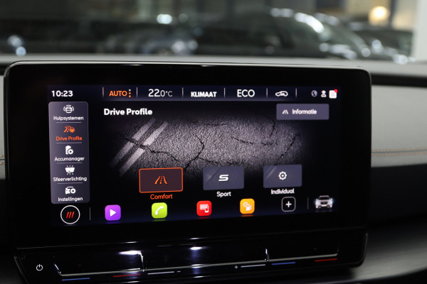 CUPRA Formentor 1.4 e-Hybrid 204 PK Adrenaline PHEV, Carplay, Adap. Cruise Control, Keyless