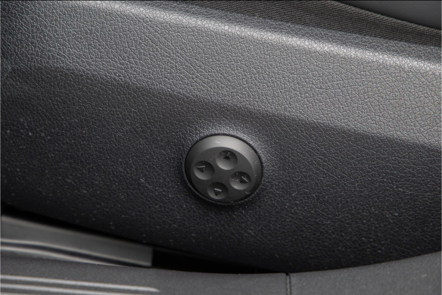 Mercedes-Benz E-Klasse AMG 53 4MATIC+ Premium Plus, Carbon, Pano, Achterasbesturing, Drivers Package, 2025