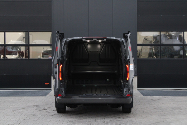 Ford E-Transit Custom 340 L2H1 Limited 65 kWh 218pk - LED - 360 Camera - B&O - ACC - Navi - Stoel/Stuurverwarming - Rijklaar
